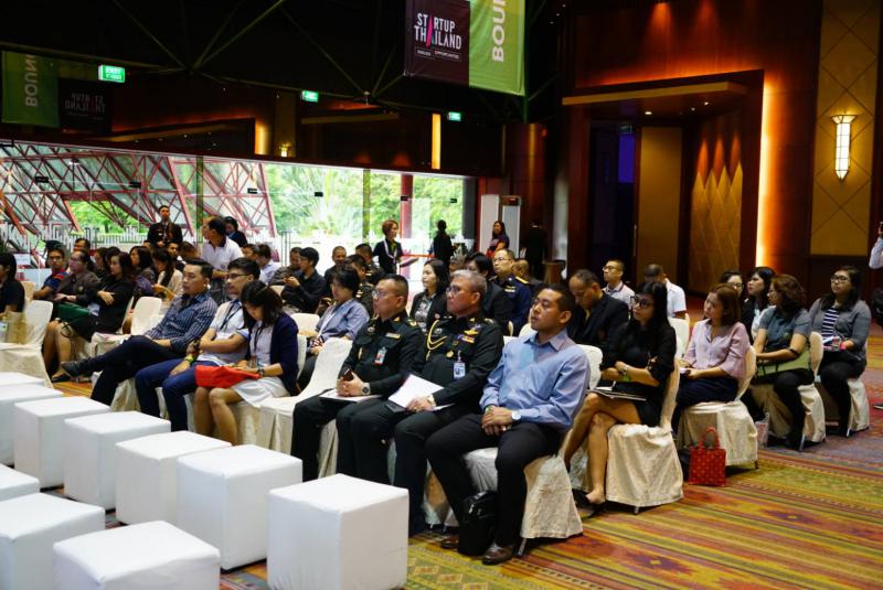 GISTDA, AIRBUS and NIA host the “Sky Economy” seminar to discuss the future of Thailand Aerospace Industry at “Startup Thailand 2018”_5
