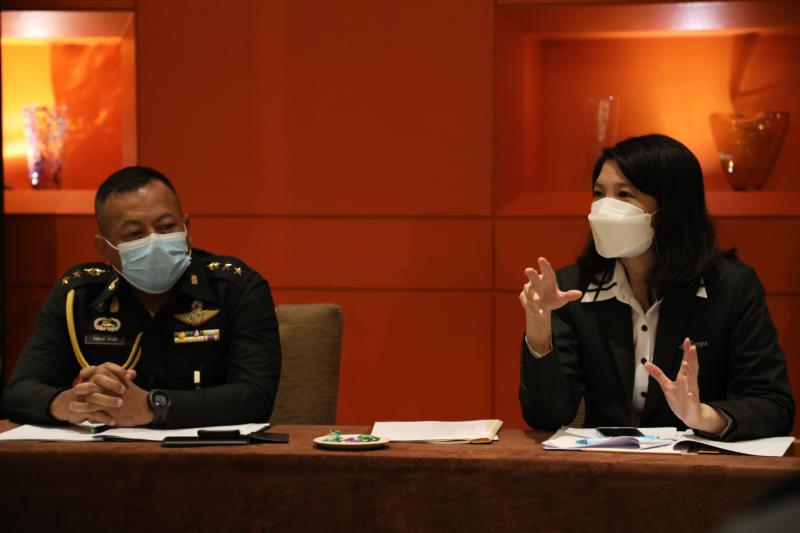 GISTDA ร่วมกับ  กองทัพบก กองบัญชาการ กองทัพไทย กองทัพเรือ กองทัพอากาศ จัดประชุมเชิงปฏิบัติการทดสอบคู่มือปฏิบัติงาน (Standard Operation Procedure : SOP) การใช้บริการเทคโนโลยีอวกาศและภูมิสารสนเทศเพื่อสนับสนุนภารกิจด้านความมั่นคงและภัยพิบัติ_5